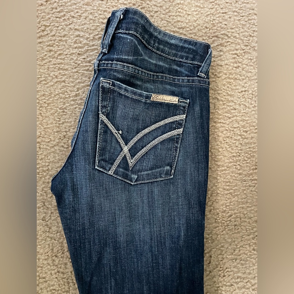 Vintage Willam Rast Dark Blue Denim Jeans with Embroidered Pockets Sz 28